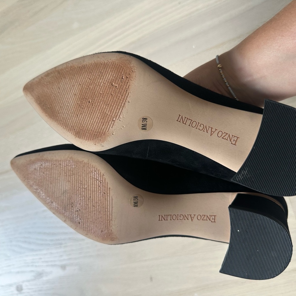 Enzo Angiolini Black Pointed Flats - Picture 2 of 4